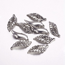 CCBプラスチックペンダント  葉  アンティークシルバー  29.5x10.5x3mm  穴：1mm&nbsp;CCB-F006-34AS