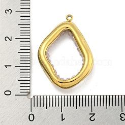 ファセット加工された天然石英の染色ペンダント  金メッキの304ステンレススチールエッジが付いた不規則な楕円形のチャーム  ミスティローズ  27x19x5mm  穴：1.4mm&nbsp;STAS-K273-04G-03