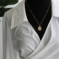 バラの模様が入った長方形の304ステンレススチール製ペンダントネックレス（女性用）  ゴールドカラー  17.72インチ（45cm）&nbsp;FS-WG9AB29-01