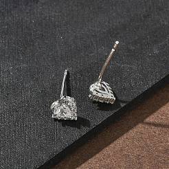 女性用真鍮マイクロパヴェクリアキュービックジルコニアスタッドピアス  ハート  プラチナメッキ  6x6.5mm&nbsp;EJEW-F403-04P