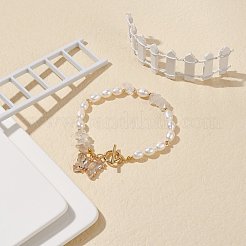 クリアキュービックジルコニア付きガラスバタフライチャームブレスレット  女性のための天然クォーツクリスタルチップとパールビーズのブレスレット  7-5/8インチ（19.5cm）&nbsp;BJEW-JB08640-04
