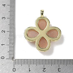天然サンストーンのファセットペンダント  ラックメッキの真鍮製金具付きクローバーチャーム  ゴールドカラー  30~31x25.5x5.5~6mm  穴：4x3mm&nbsp;G-A308-01G-09