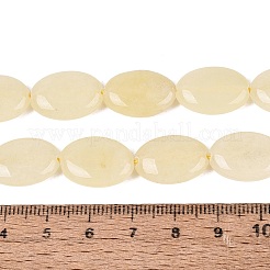 染め加工天然石ホワイトジェイドビーズ連売り  フラットオーバル  淡黄色  16~18.5x12~13.5x4.5~6.5mm  穴：1~1.4mm  約21~22個/連  14.76~15.55インチ（37.5~39.5cm）&nbsp;G-N370-01A-17