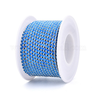 鉄ラインストーンカップチェーン  スプールで  銀  ドジャーブルー  2~2.5x2~2.5x2~2.5mm  約30.00フィート（9.14m）/ロール&nbsp;CH-T006-01A-08-1