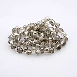 半分はガラスファセットラウンドビーズ連売りメッキ  銀メッキ  8mm  穴：1mm  約99個/連  26インチ&nbsp;GLAA-A026-8mm-HP02