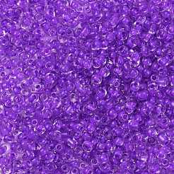 8/0 ガラスシードビーズ  透明インサイドカラー  丸い穴  ラウンド  パープル  8/0  3~4x2~3mm  穴：0.8mm  約15000個/袋&nbsp;SEED-A014-3mm-135B