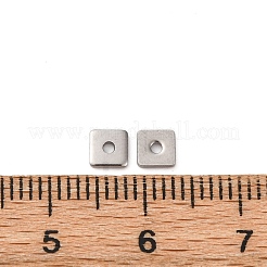 304ステンレススチールスペーサービーズ  正方形  プラチナ  4x4x1mm  穴：1.2mm&nbsp;STAS-E134-19P-01