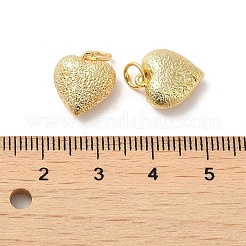 ラックメッキ真鍮チャーム  丸カン付き  カドミウムフリー＆鉛フリー  長持ちメッキ  膨らんだハートのチャーム  テクスチャ  ゴールドカラー  13x11x5.5mm  穴：3.8mm&nbsp;KK-F863-16G