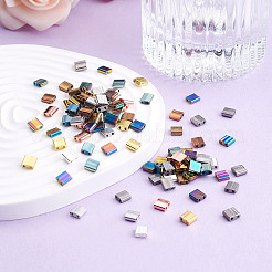 200個10色電気メッキガラスシードビーズ  2穴  正方形  ミックスカラー  5x4.5~5.5x2~2.5mm  穴：0.5~0.8mm  20個/カラー&nbsp;SEED-CD0001-03A