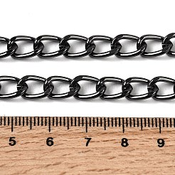 アルミツイストカーブチェーン  ダイヤモンドカットチェーン  溶接されていない  多面カット  ガンメタ色  10x6.5x1.8mm&nbsp;CHA-K001-06B