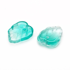 ツートンの透明ガラスチャーム  葉  ミックスカラー  13.5x10.5x3.5mm  穴：1.2mm&nbsp;X-GLAA-H016-15