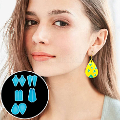 DIYジュエリーイヤリングセット  5個のシリコンモールドを含む  100個のアイアンオープン丸カン  60個のピアスフックと100個のプラスチック製イヤナット  ディープスカイブルー  型：43~55x34~54x4~6mm  穴：1.8~3mm&nbsp;DIY-FG0002-88