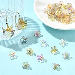5色の透明な電気メッキガラスペンダント50個  桜の花のチャーム  真鍮のピン付き  ゴールド  ミックスカラー  8mm  穴：3mm  10個/カラー&nbsp;PALLOY-YW00203
