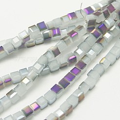 電気メッキガラスビーズセット  イミテーション翡翠  半分メッキ  多面カットキューブ  ミックスカラー  4x4x4mm  穴：1mm  約100個/連  16.9インチ&nbsp;EGLA-D018-4x4mm-M