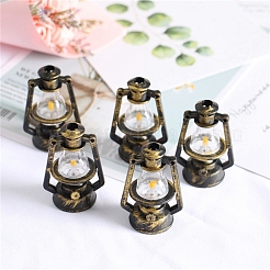 Miniature Plastic Kerosene Lamp Display Decorations&nbsp;MIMO-PW0001-073