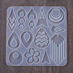 シリコンモールド  ペンダント鋳造鋳型  UVレジン用  エポキシ樹脂工芸品作り  ホワイト  121x122x4.5mm  穴：2mm&nbsp;SIL-Z020-03B
