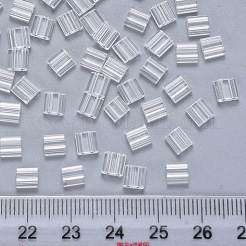 FGB 2-Hole Transparent Glass Seed Beads&nbsp;X-SEED-S031-L-001