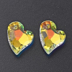 電気メッキガラスペンダント  シルバーメッキのボトム  多面カット  ハート  クリアAB  17x14x5mm  穴：1.2mm  24個/ボードについて  5ボード/ボックス&nbsp;EGLA-N006-017A