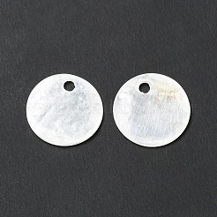 Natural Capiz Shell Charms&nbsp;X-BSHE-G029-15