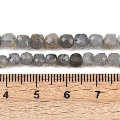 天然石ラブラドライトビーズ連売り  多面カット  キューブ  4.5x4.5x4.5mm  穴：0.8mm  約80~83個/連  15.08~15.16''（38.3~38.5センチメートル）&nbsp;G-RM2025-C34-C
