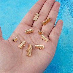 長持ちするメッキ真鍮リボンクリンプエンドとチェーンエクステンダー  18KGP本金メッキ  70個/箱&nbsp;KK-SZ0001-63