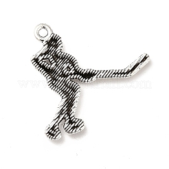 合金のチベット風チャーム  ホッケー選手チャーム  アンティークシルバー  26.5x26x3mm  穴：1.5mm&nbsp;PALLOY-M198-09AS