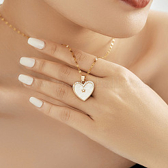 Elegant Fashionable Brass Micro Pave Clear Shiny Cubic Zirconia Heart Necklaces for Daily Wear&nbsp;HK4555-1