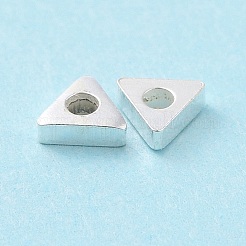 925スターリングシルバービーズ  三角形  銀  2.5x3x0.8mm  穴：1mm  約256個/10g&nbsp;STER-D035-09S