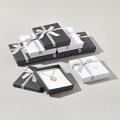 12色の厚紙紙ジュエリーセットボックス2個  リングのために  ネックレス  中に黒いスポンジを入れて  長方形  ミックスカラー  9x7x3cm  6個/カラー&nbsp;CBOX-FS0001-03