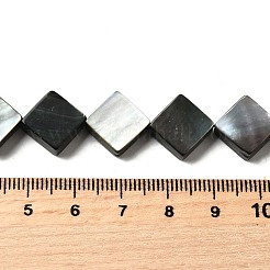 天然ブラックリップシェルビーズ連売り  菱形  14~14.5x14~14.5x3.5~4.5mm  穴：1.2mm  約28~29個/連  15.16''（38.5cm）〜15.59''（39.6cm）&nbsp;BSHE-D300-09