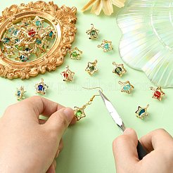 50 個ラックメッキ鉄ペンダント  ラインストーン付き  カドミウムフリー＆ニッケルフリー＆鉛フリー  ゴールドカラー  スターのチャーム  ミックスカラー  16x14x10mm  穴：1.2mm&nbsp;IFIN-CJ0001-77