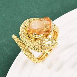 スネーク型天然イエロークォーツオープンカフリング  女性のための真鍮の調節可能なリング  長持ちメッキ  ゴールドカラー  内径：18x21mm&nbsp;RJEW-K286-10G-01