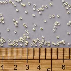 12/0 Grade A Round Glass Seed Beads&nbsp;SEED-N001-B-901