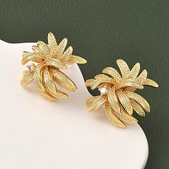 真鍮製クリアキュービックジルコニアフラワースタッドピアス  ニッケルフリー  18KGP本金メッキ  19.5x19.5mm&nbsp;EJEW-D337-08G