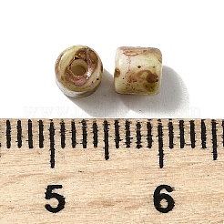 手作りのランプワークシリンダーシードビーズ  コラム  ベージュ  4~4.5x4~4.5mm  穴：1.5mm  83個/ 10g&nbsp;GLAA-D305-01A
