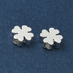 真鍮ビーズ  ニッケルフリー  ラックめっき  長持ちメッキ  銀  クローバー  6x6x2.5mm  穴：1.4mm&nbsp;KK-D386-19P-03