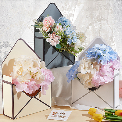 8色の封筒付きギフトボックス4個 折りたたみ花の花束紙箱 ミックス