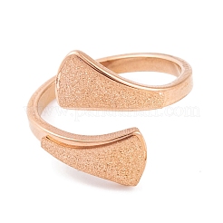 304ステンレススチールトライアングルオープンカフリング女性用  ローズゴールド  usサイズ6~9（16.5~18.9mm）&nbsp;RJEW-C086-19-RG