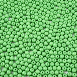 不透明な焼き絵の具、ガラスビーズ  ラウンド  薄緑  4~4.5x3.5~4mm  穴：0.9~1mm  約4500個/ポンド&nbsp;DGLA-T004-03Q