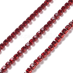 鉄ラインストーンガラスカップチェーン  スプールで  ルビー  2x2~2.5x2mm  約16.40フィート（5m）/ロール&nbsp;CH-U001-01J