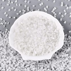 FgbグレードAフロストガラスシードビーズ  三角形  暗闇で光る  中央染め  ホワイト  3.5x3.5x3.5mm  穴：1.2~1.4mm  約7500個/ポンド&nbsp;SEED-Q040-04A-12