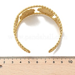 女性用304ステンレススチールカフバングル  花  PVD真空メッキ  長持ちメッキ  ゴールドカラー  内径：2-1/8インチ（5.35~5.5cm）&nbsp;BJEW-Z096-04G