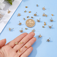 真鍮スタッドピアス金具16個  長持ちメッキ  ニッケルフリー  花  16個のイヤーナット付き  カン付き  18KGP本金メッキ  11x9mm  穴：1.2mm  ピン：12.5x0.8mm&nbsp;KK-DC0005-20