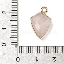 天然石ローズクォーツペンダント  真鍮の盾チャーム  多面カット  ゴールドカラー  19.5x12.5x6~6.5mm  穴：1.8mm&nbsp;G-K422-01G-13
