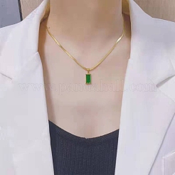 シーグリーン キュービック ジルコニック レクタングル ペンダント ネックレス  金色の304ステンレススチールのヘリンボーンチェーン付き  ゴールドカラー  16インチ（40.7cm）&nbsp;NJEW-Z028-01G