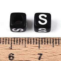 初期のアクリル水平穴ビーズ  キューブ  ブラック  文字S  6x6x6mm  穴：3.5mm  3330個/ 500g&nbsp;OACR-ZX006-35S