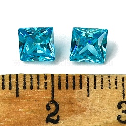 キュービックジルコニアカボション  ポイントバック  正方形  ダークターコイズ  8x8x4mm&nbsp;ZIRC-P116-01B-01