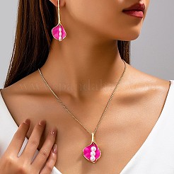 合金エナメルとプラスチックパールのペンダントネックレスとスタッドピアス  花  ゴールドカラー  カメリア  ネックレス：19.69インチ（50cm）&nbsp;FS-WG966C8-01