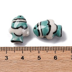 手作りの陶器ビーズ  手描きの陶器ビーズ  魚  ライトシーグリーン  17.5~18.5x13~13.5x8.5~9mm  穴：1.8mm&nbsp;PORC-R002-01E