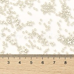 シリンダーシードビーズ  つや消し色  均一サイズ  淡い茶色  2x1.3~1.5mm  穴：0.8~1mm  約888個/10g&nbsp;X-SEED-H001-C04